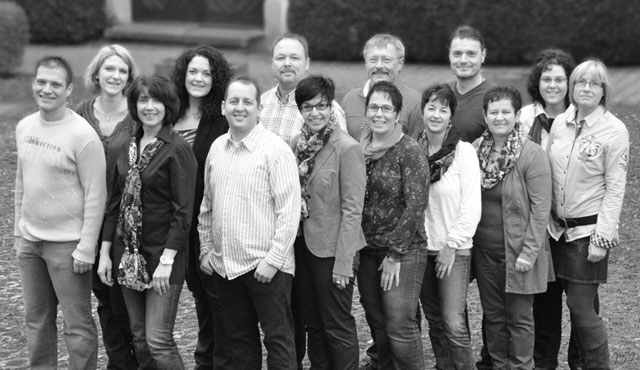 Thatergruppe_2013-Gruppenbild-button__IW