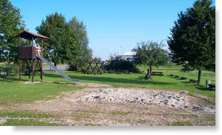 Spielplatz-2002-Abholzung-004-web